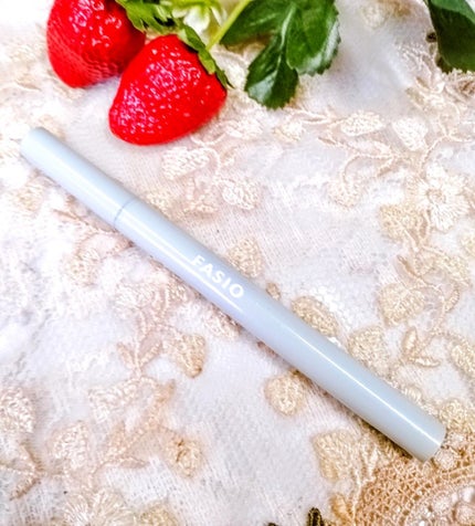 FASIO リキッド アイライナーのクチコミ「🪄FASIO リキッド アイライナー🪄
価格はまずまず、ウォータープルーフで滲みにくさは有りま.....」(1枚目)