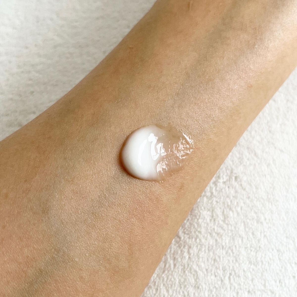 CBD ポイントクリーム/WALALA/フェイスクリームを使ったクチコミ（2枚目）