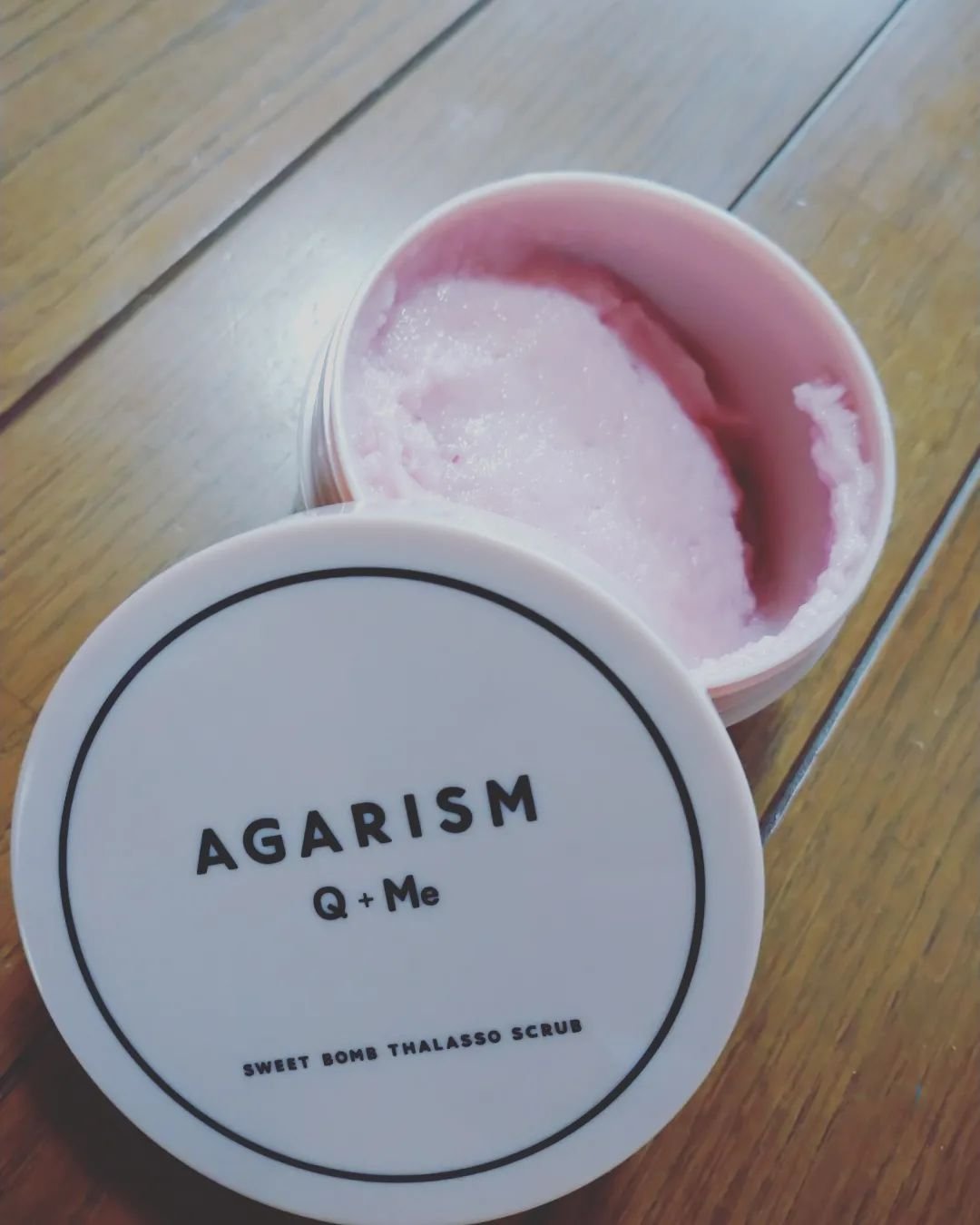 Q+Me スウィート ボム タラソ スクラブ/AGARISM/バストケア・ヒップケアを使ったクチコミ（1枚目）