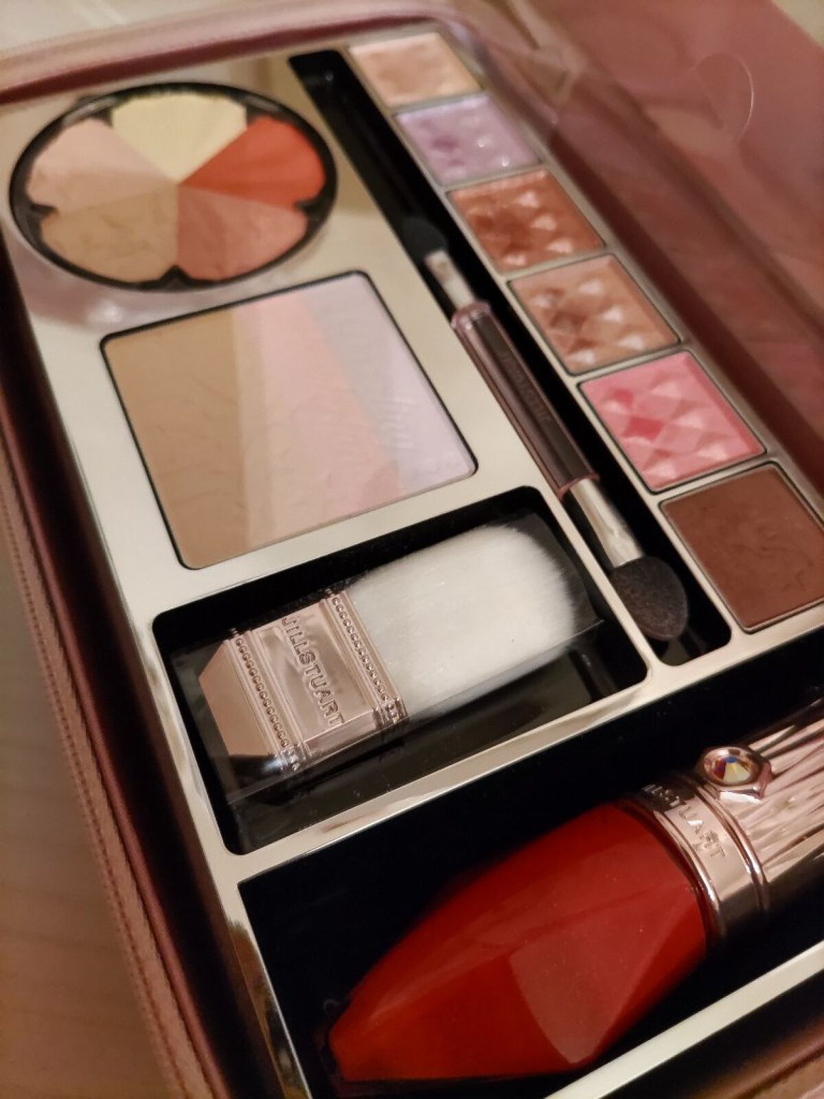 ダズリングワンダーランド コレクション/JILL STUART/メイクアップキットを使ったクチコミ（3枚目）