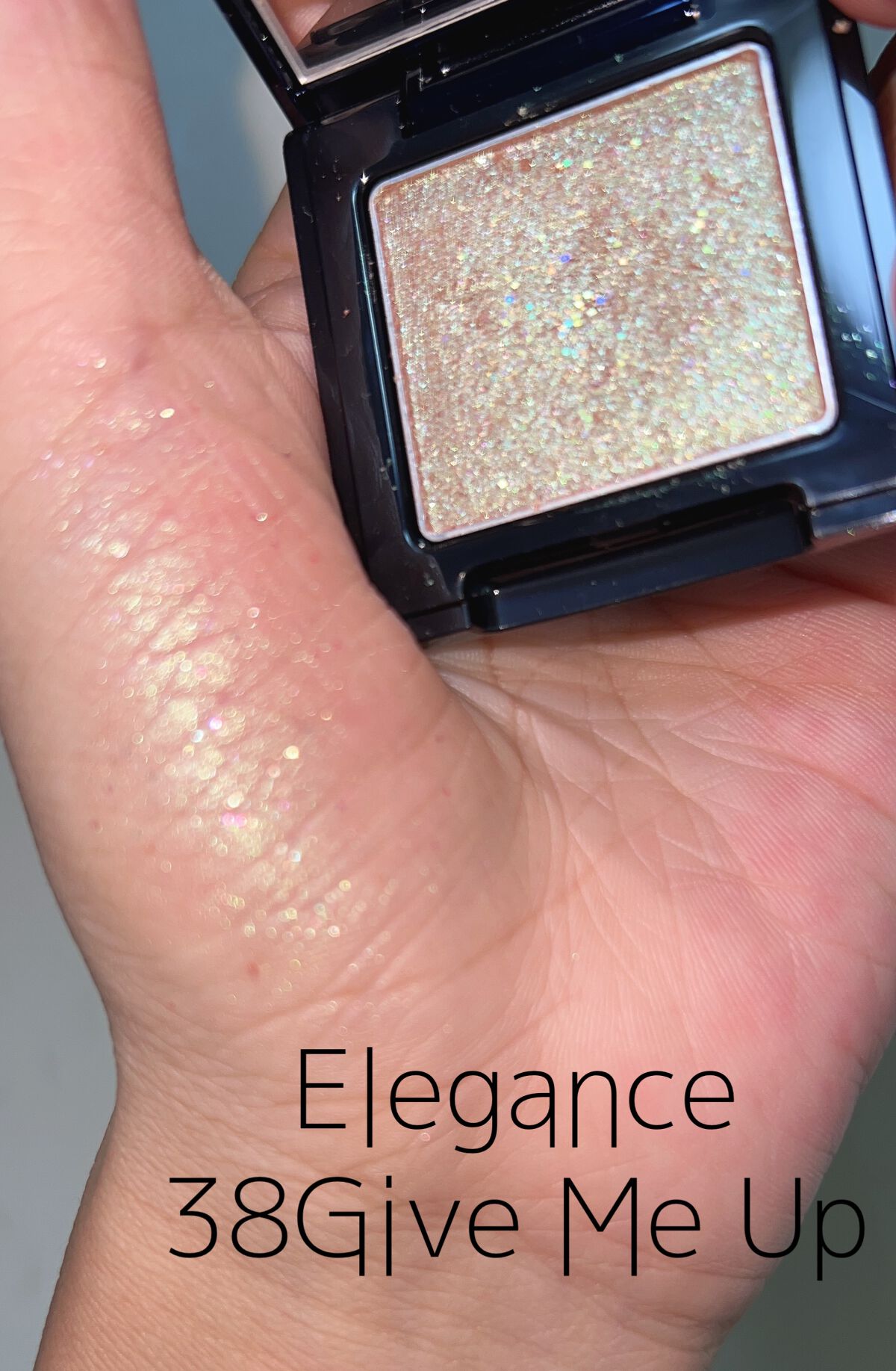 ラズル アイカラー 38 Give me up/エレガンス ラズル /単色アイシャドウを使ったクチコミ（2枚目）