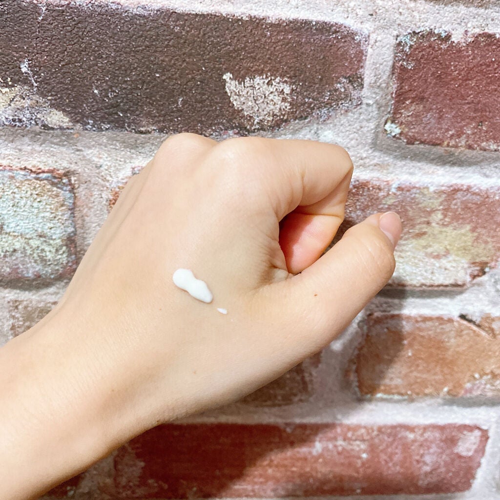 ブライトニングUVデイエッセンス/DEW/美容液を使ったクチコミ(2枚目)