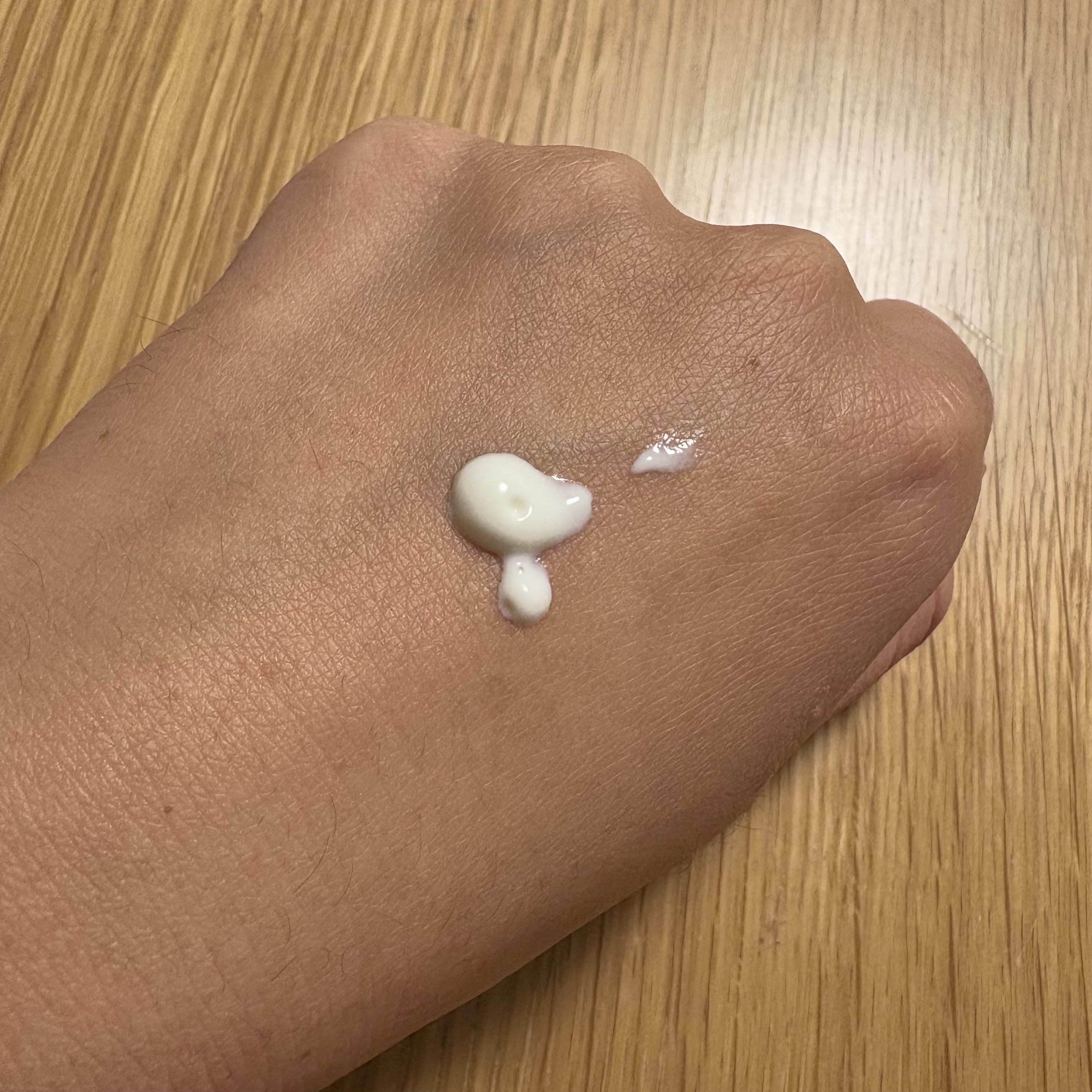 ヒアルーシカ ウォーターフィット サンセラム/SKIN1004/日焼け止めローションを使ったクチコミ（3枚目）