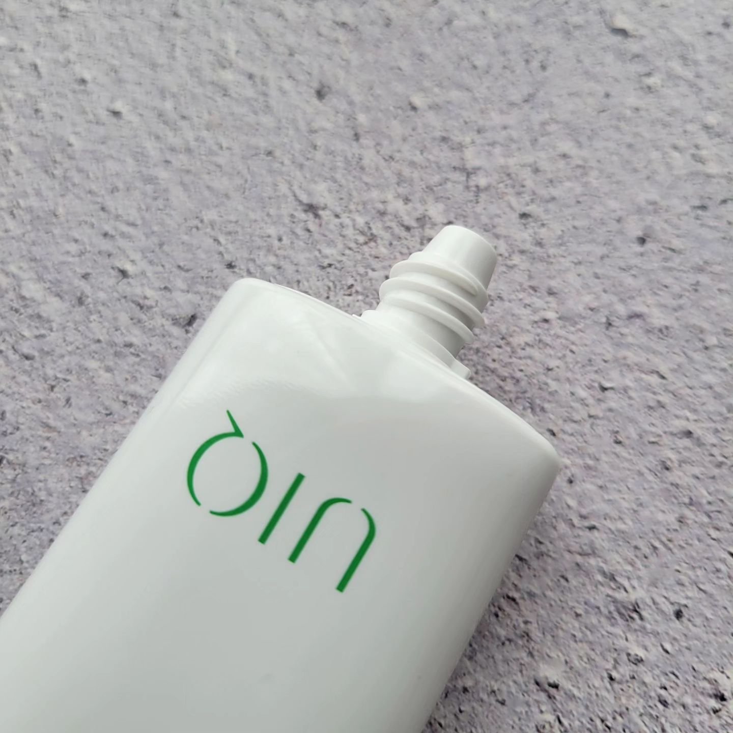 バイオームレメディパープルトーンアップUVクリーム/UIQ/日焼け止めクリームを使ったクチコミ（2枚目）