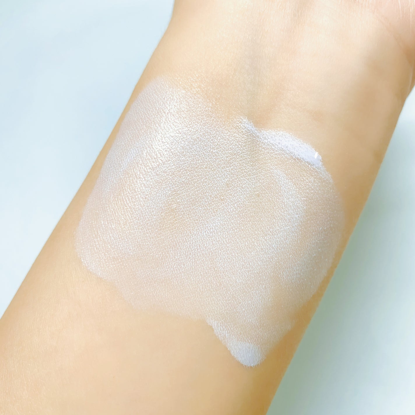 【旧】スノー メイクアップ ベース UV35 SPF35/PA+++/Dior/化粧下地を使ったクチコミ(4枚目)