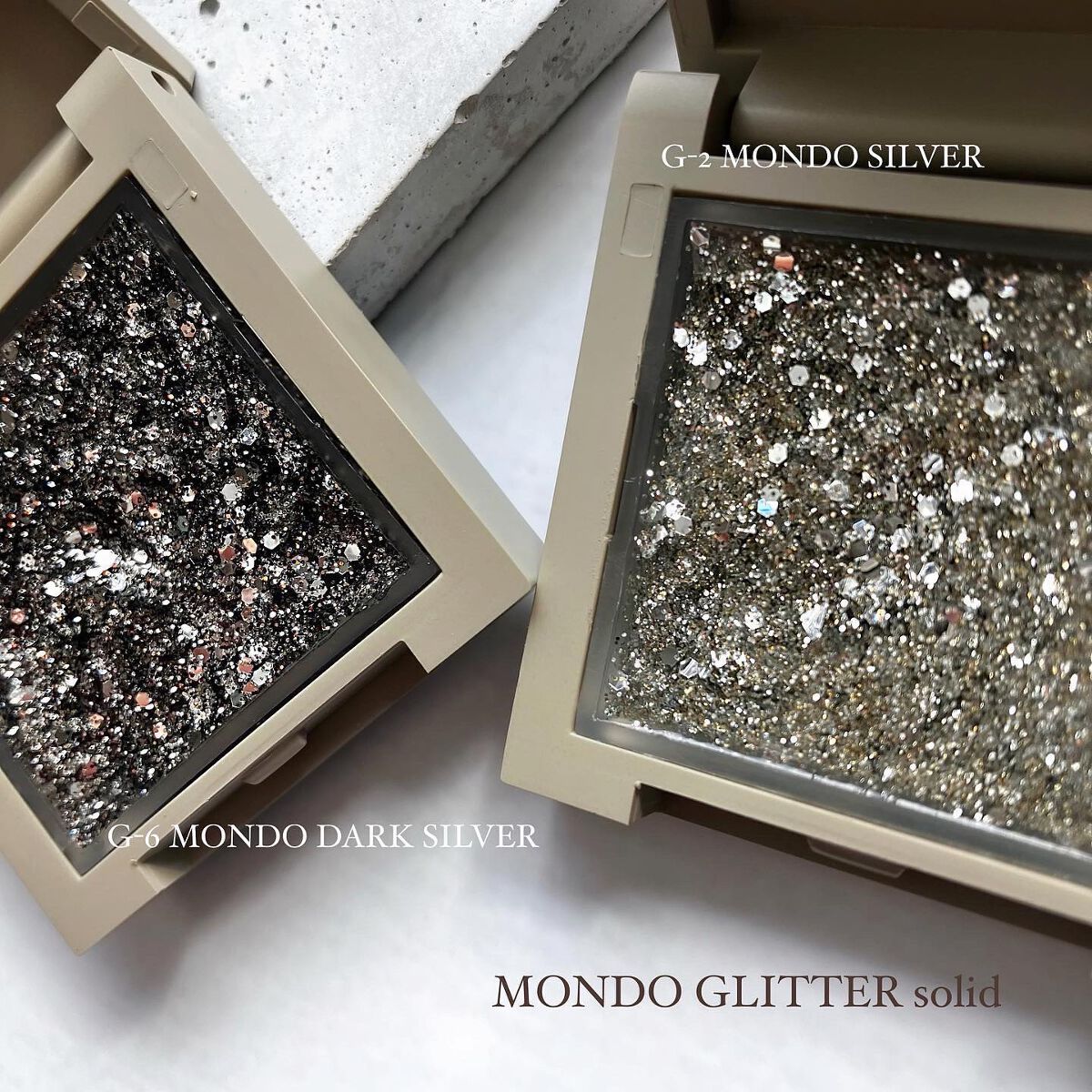 sato 🕊 self nail🫧🤍 on LIPS 「𝑴𝑶𝑵𝑫𝑶𝑮𝑳𝑰𝑻𝑻𝑬𝑹𝒔𝒐𝒍𝒊𝒅@mystic_jo._新発..」(3枚目)