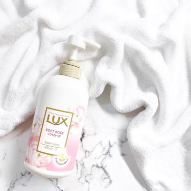 LUX ボディソープ ソフトローズのクチコミ「✨LUX ボディーソープ✨﻿ ソフトローズ﻿
﻿
👑使用した感想👑﻿
とても良い香りがします✨.....」（1枚目）