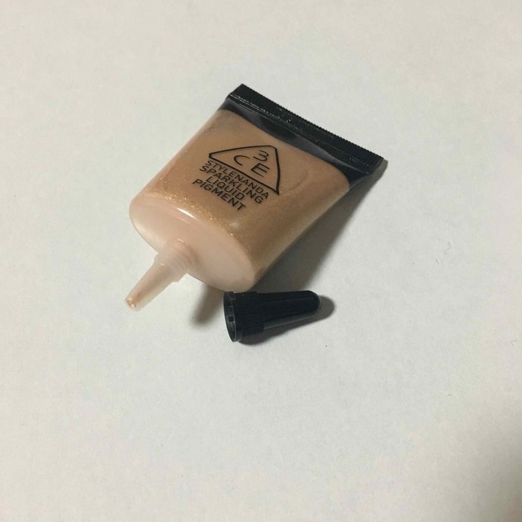 スパークリングリキッドピグメント/3CE/リキッドアイシャドウを使ったクチコミ(3枚目)