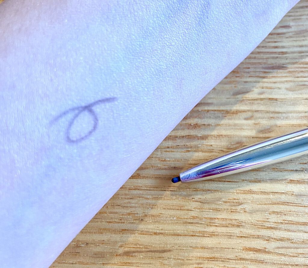 【旧】ディオールショウ ブロウ スタイラー 002 ユニバーサル ダーク ブラウン/Dior/アイブロウペンシルを使ったクチコミ（1枚目）