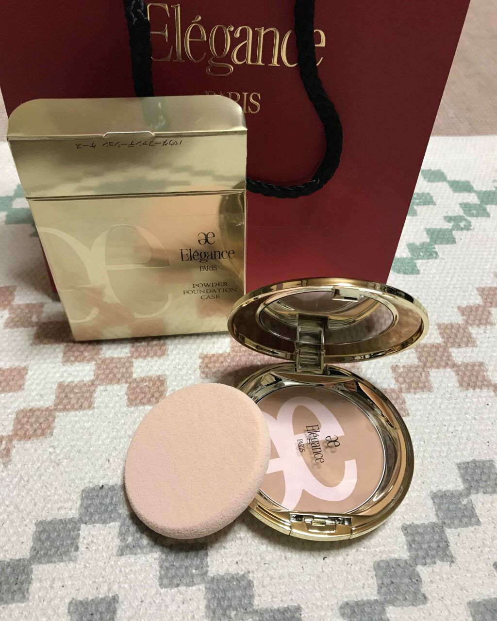 ファイン ヴェルヴェティ ファンデーション/Elégance/パウダーファンデーションを使ったクチコミ(2枚目)