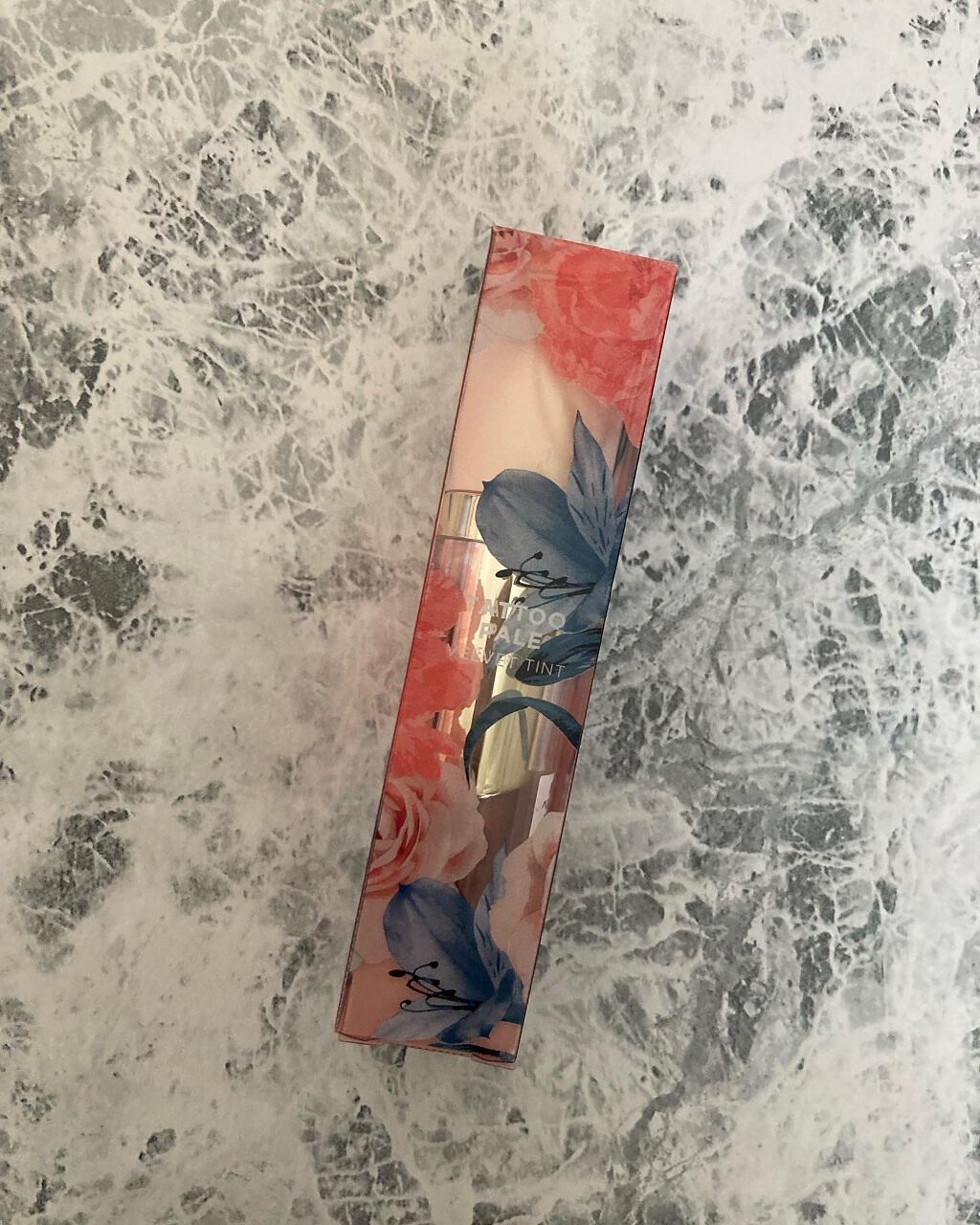 タトゥーベルベットティント #24 ピットアパット/フォレンコス/リップティントを使ったクチコミ（1枚目）