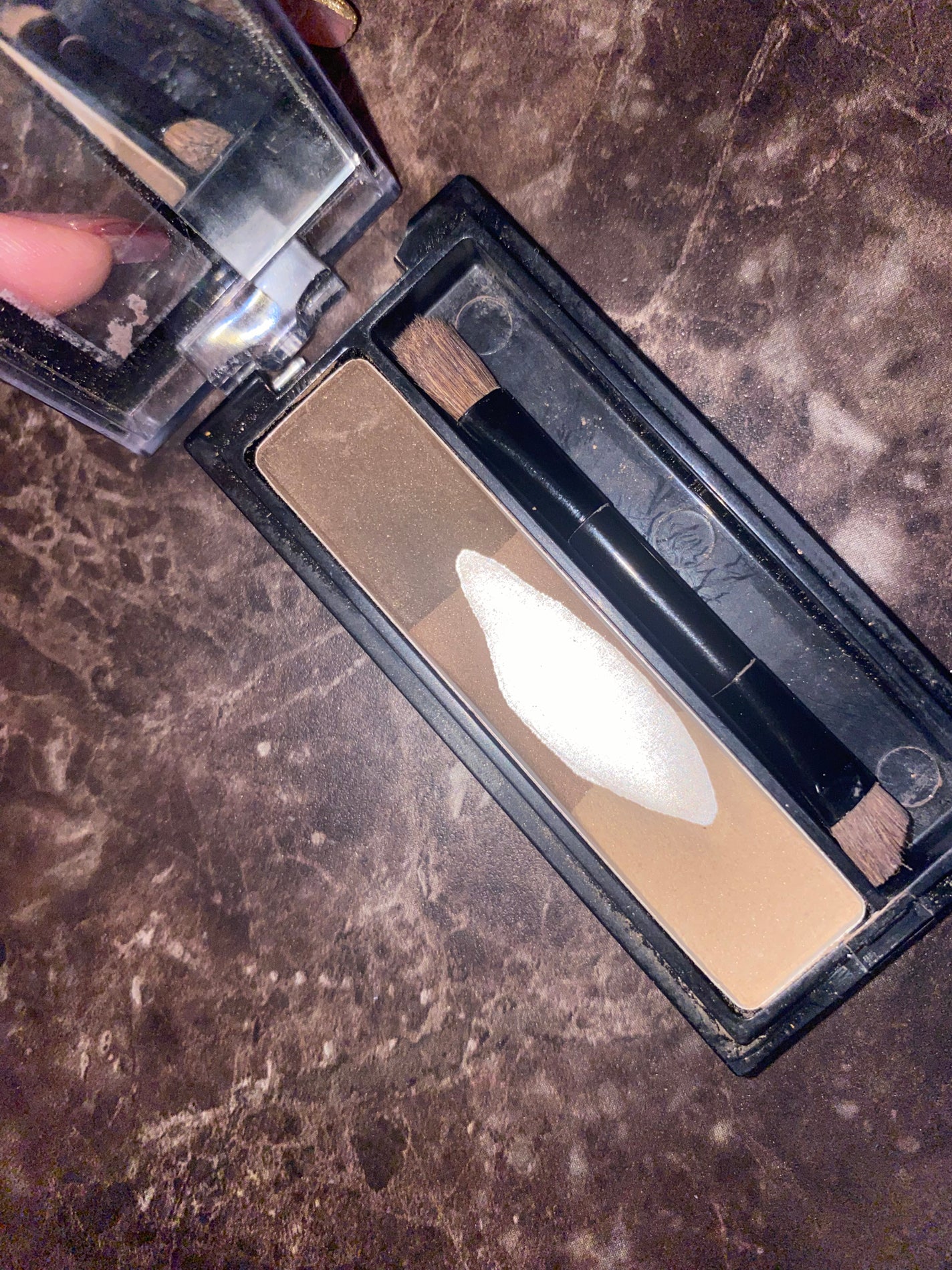 ケイト デザイニングアイブロウ3D/KATE/パウダーアイブロウを使ったクチコミ(1枚目)