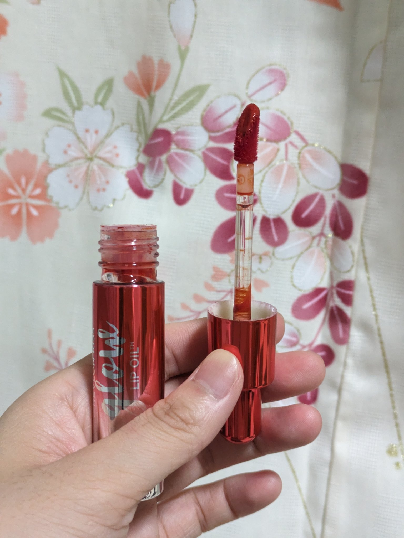 キス グロウ リップ オイル/REVLON/リップグロスを使ったクチコミ（3枚目）