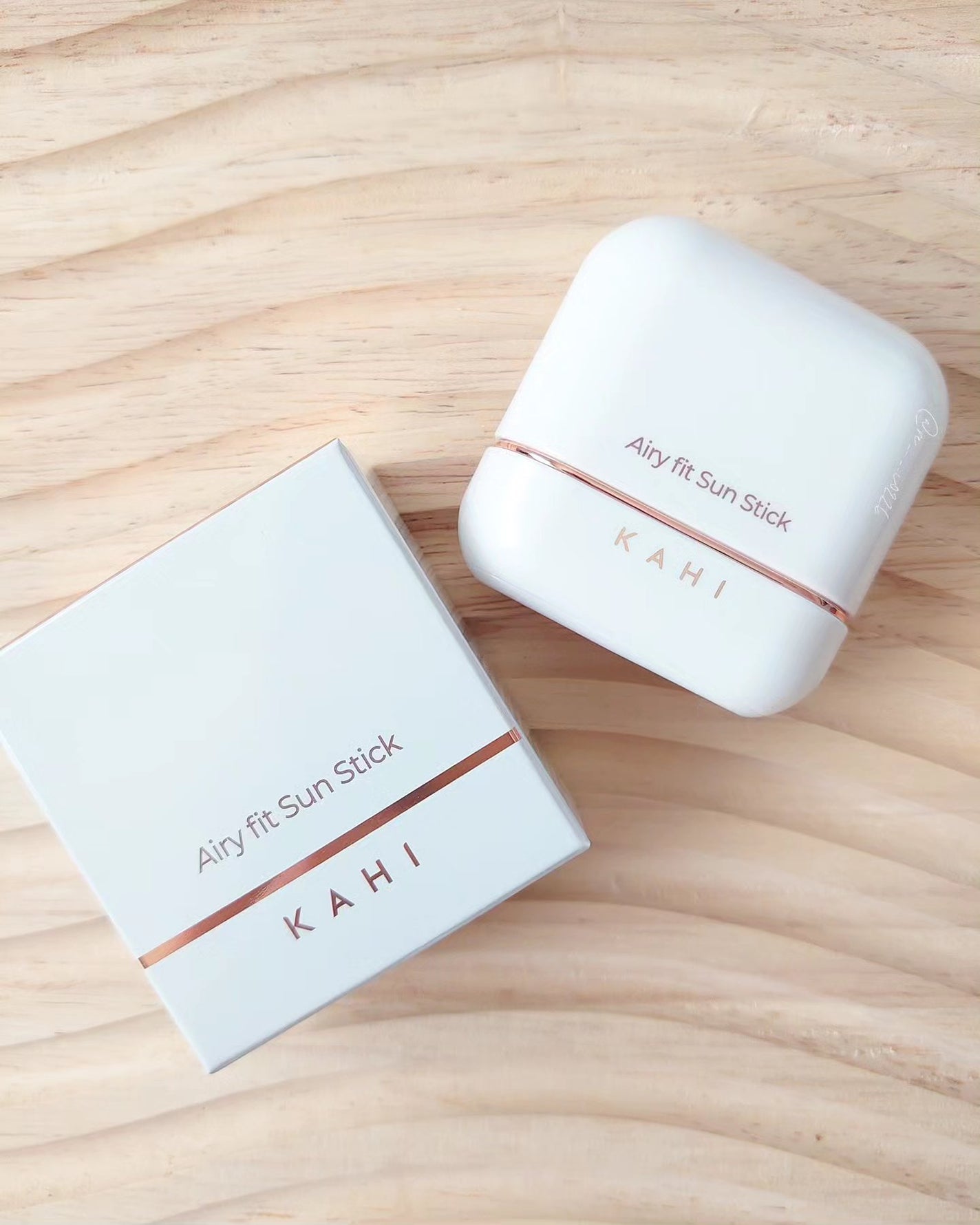 エアリーフィットサンスティック/KAHI/日焼け止めスティックを使ったクチコミ(1枚目)