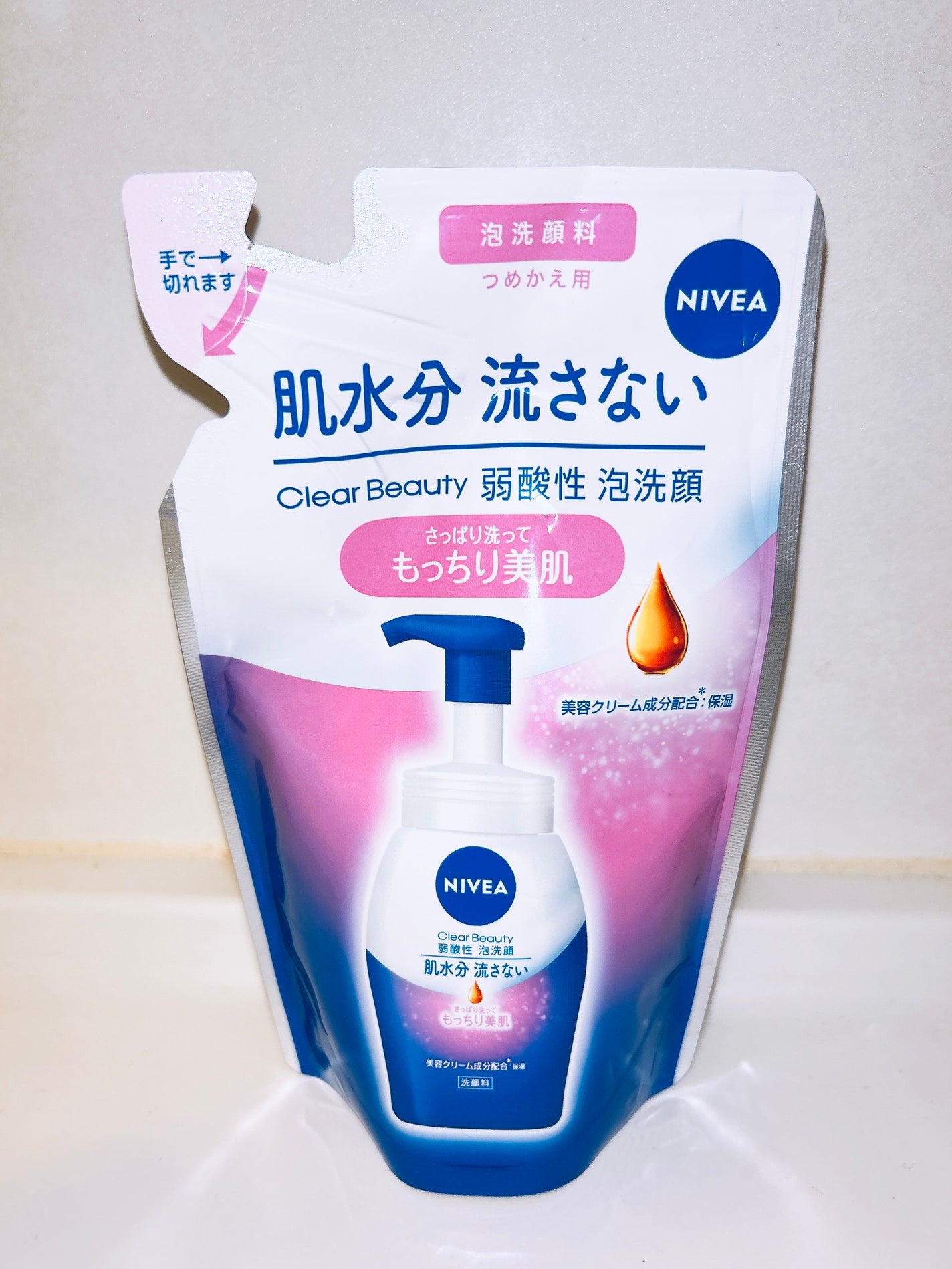 ニベア クリアビューティー弱酸性泡洗顔 もっちり美肌/ニベア/泡洗顔を使ったクチコミ(1枚目)