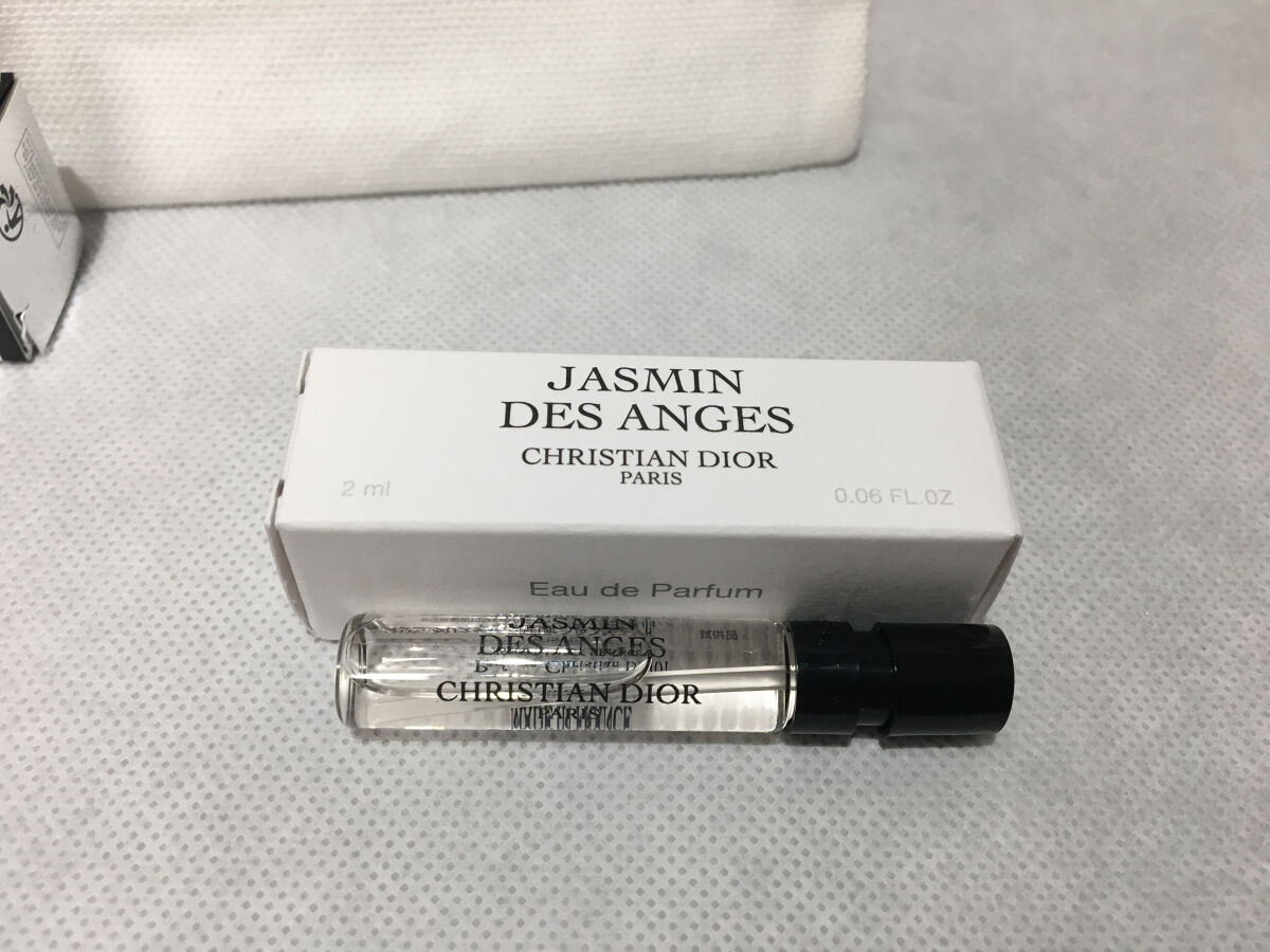 ディオール アディクト リップ グロウ 1947 ミス ディオール/Dior/リップバームを使ったクチコミ（2枚目）