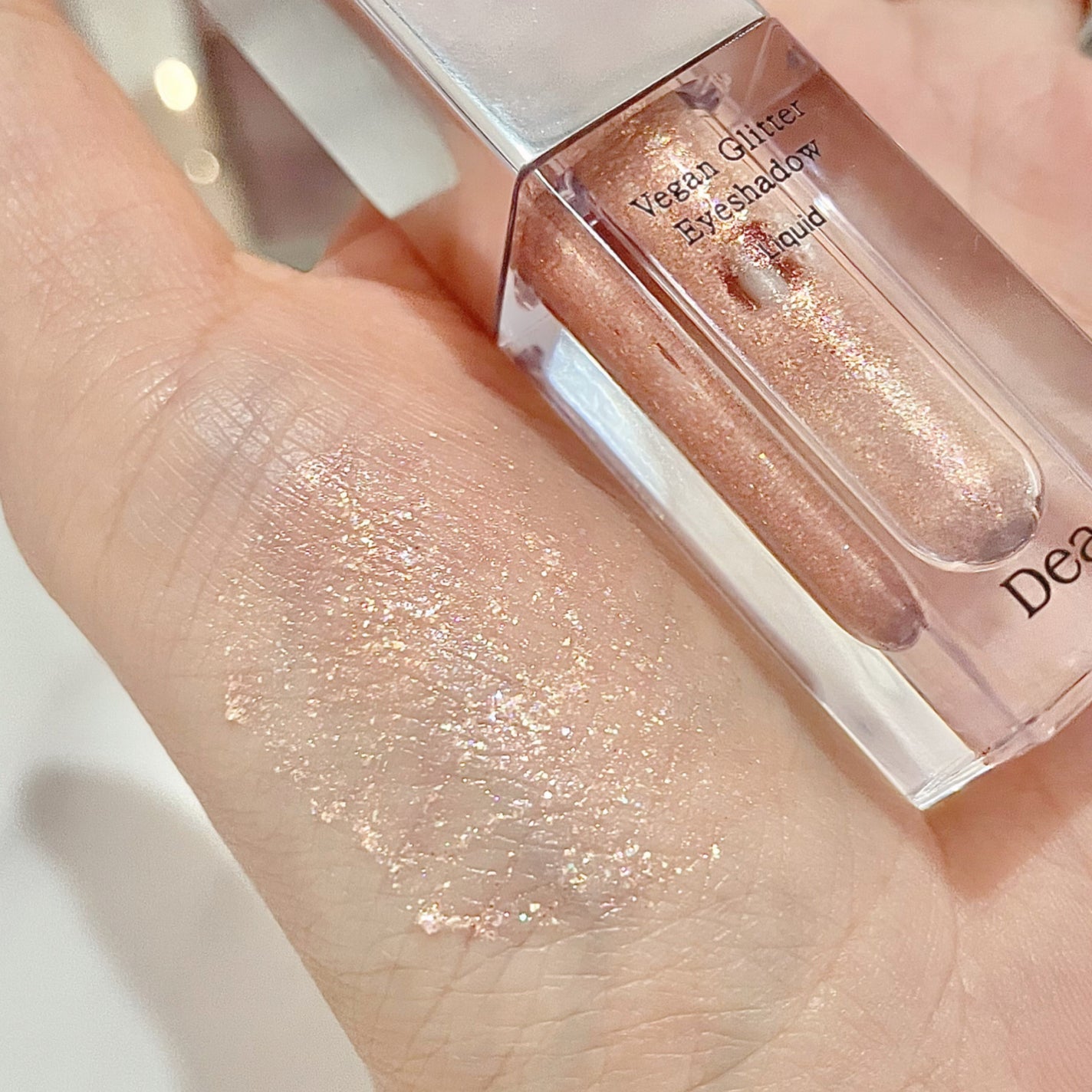 グリッターアイシャドウ/Dear.A/グリッターを使ったクチコミ(4枚目)