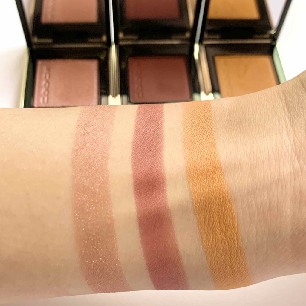 トーン タッチ アイズ/SUQQU/単色アイシャドウを使ったクチコミ(2枚目)