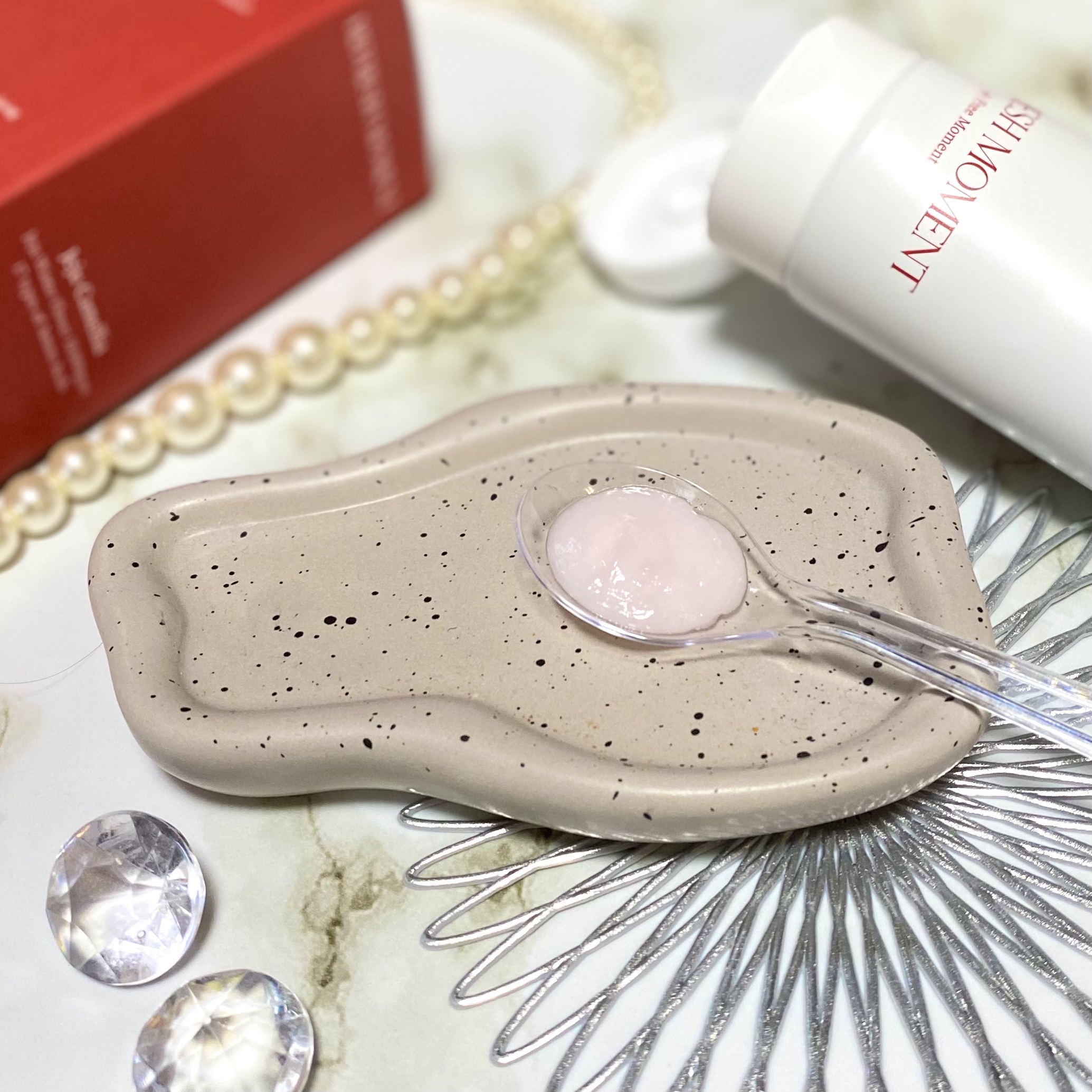 リフレッシュモーメントパフュームシャンプー/トリートメント Jeju Camellia/Free Moment /市販シャンプーを使ったクチコミ（3枚目）