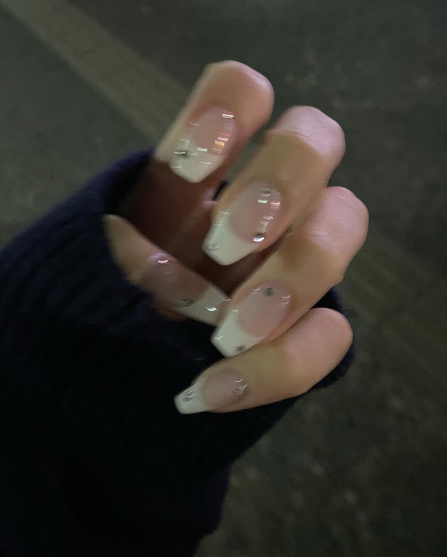 mina on LIPS 「深めFrench🤍🥛#福岡ネイル#博多ネイルサロン#フレンチネ..」(2枚目)