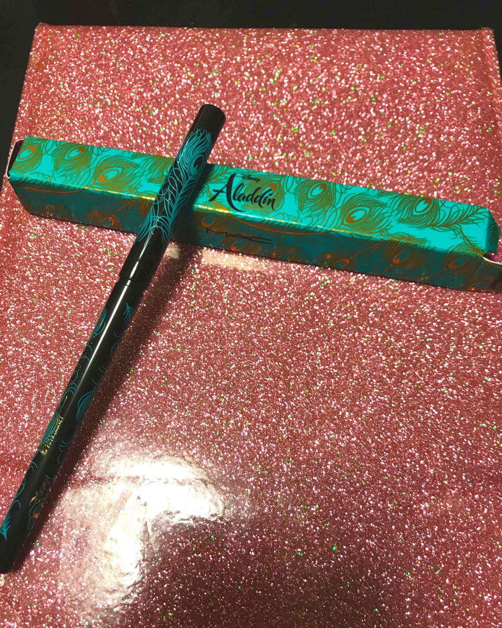 パールグライド インテンス アイ ライナー/M・A・C/ペンシルアイライナーを使ったクチコミ(1枚目)