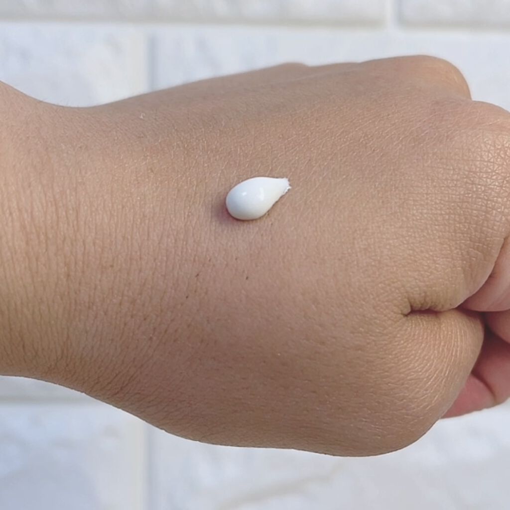 ビオレUV アクアリッチ ライトアップエッセンス/ビオレ/日焼け止めクリームを使ったクチコミ（2枚目）