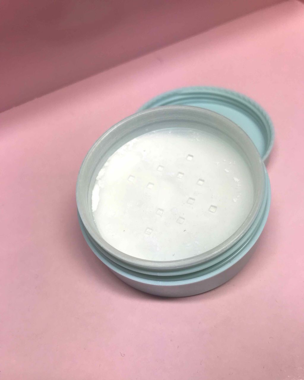 ノーセバム ミネラルパウダー/innisfree/ルースパウダーを使ったクチコミ(2枚目)