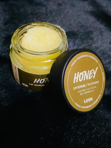 ミツバチ リップスクラブ/ラッシュ/リップスクラブを使ったクチコミ(2枚目)