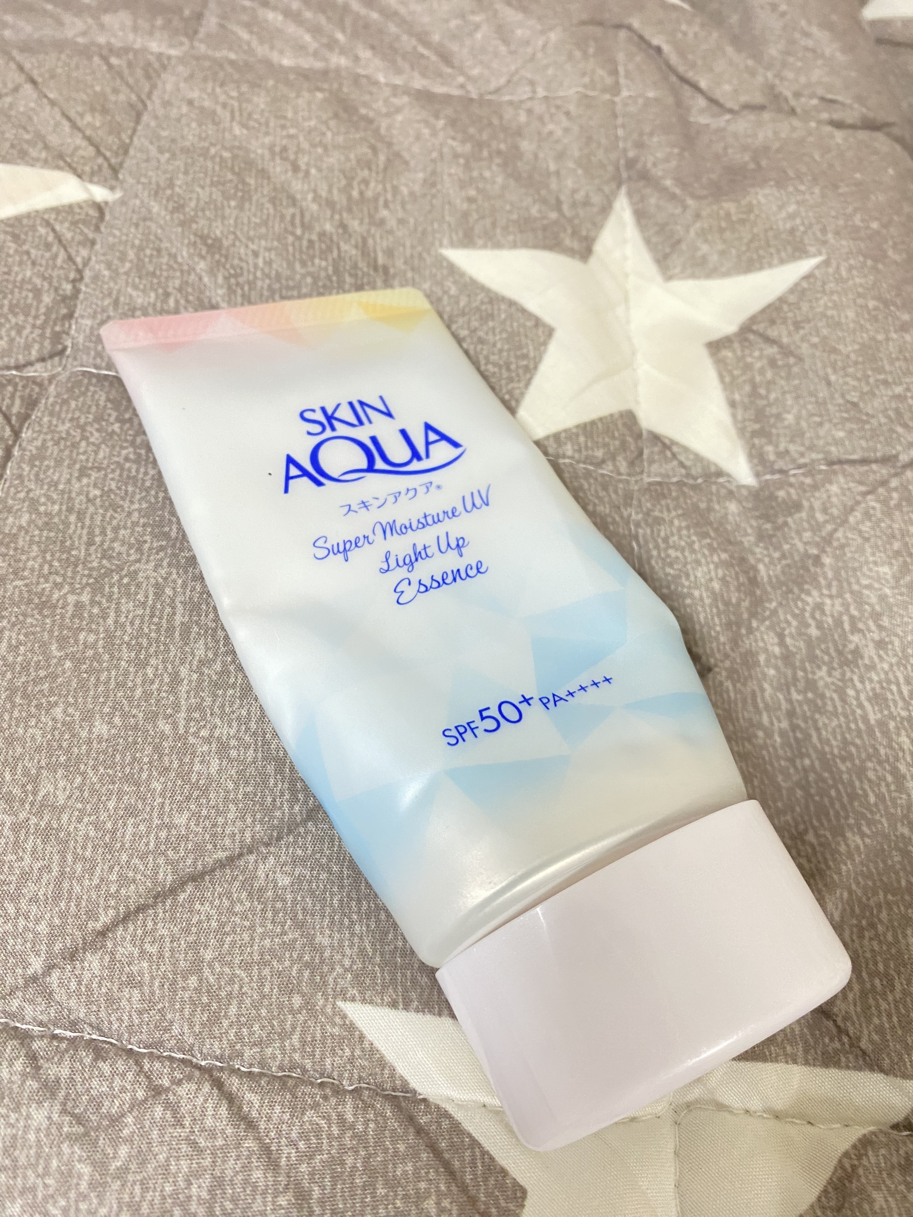 スーパーモイスチャーUVライトアップエッセンス/スキンアクア/日焼け止めローションを使ったクチコミ（1枚目）