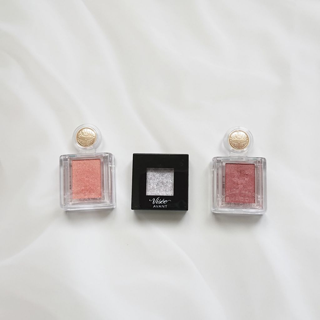 (○´ω`○)ﾉｺﾝﾊﾞﾝﾊ♡

本日のメイク！！

※3、4枚目に目が出てきます👀

今回使ったのは……

マジョリカマジョルカ シャドーカスタマイズ
BE330 マサラチャイ
BR583 テディ

ヴィセ アヴァン シングルアイカラー