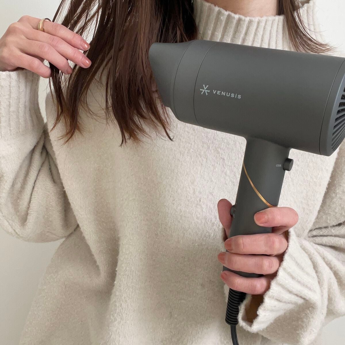 遠赤イオンドライヤーVDC-5100/VENUSiS/ドライヤーを使ったクチコミ(5枚目)