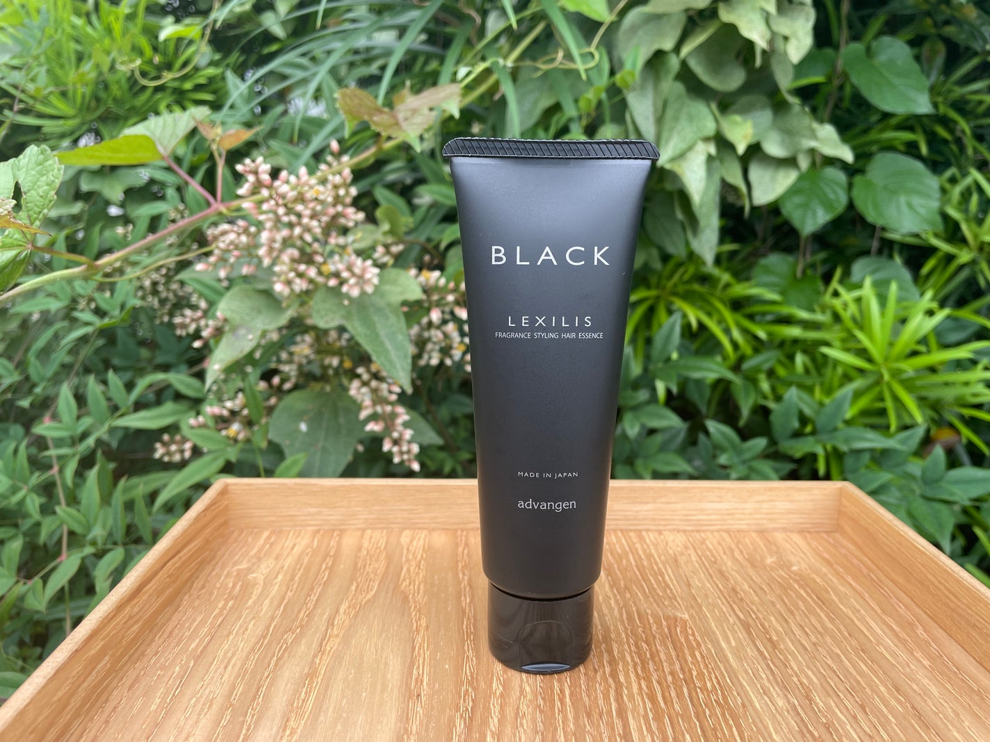 ブラック フレグランス スタイリング ヘアエッセンス/LEXILIS/アウトバストリートメントを使ったクチコミ(1枚目)