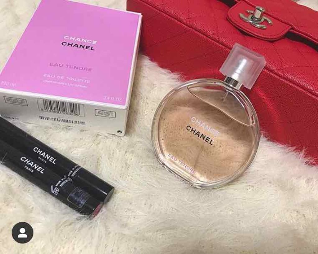 かなけろ on LIPS 「CHANELの香水はデートに最適🤭❤️#CHANEL#シャネル..」(1枚目)