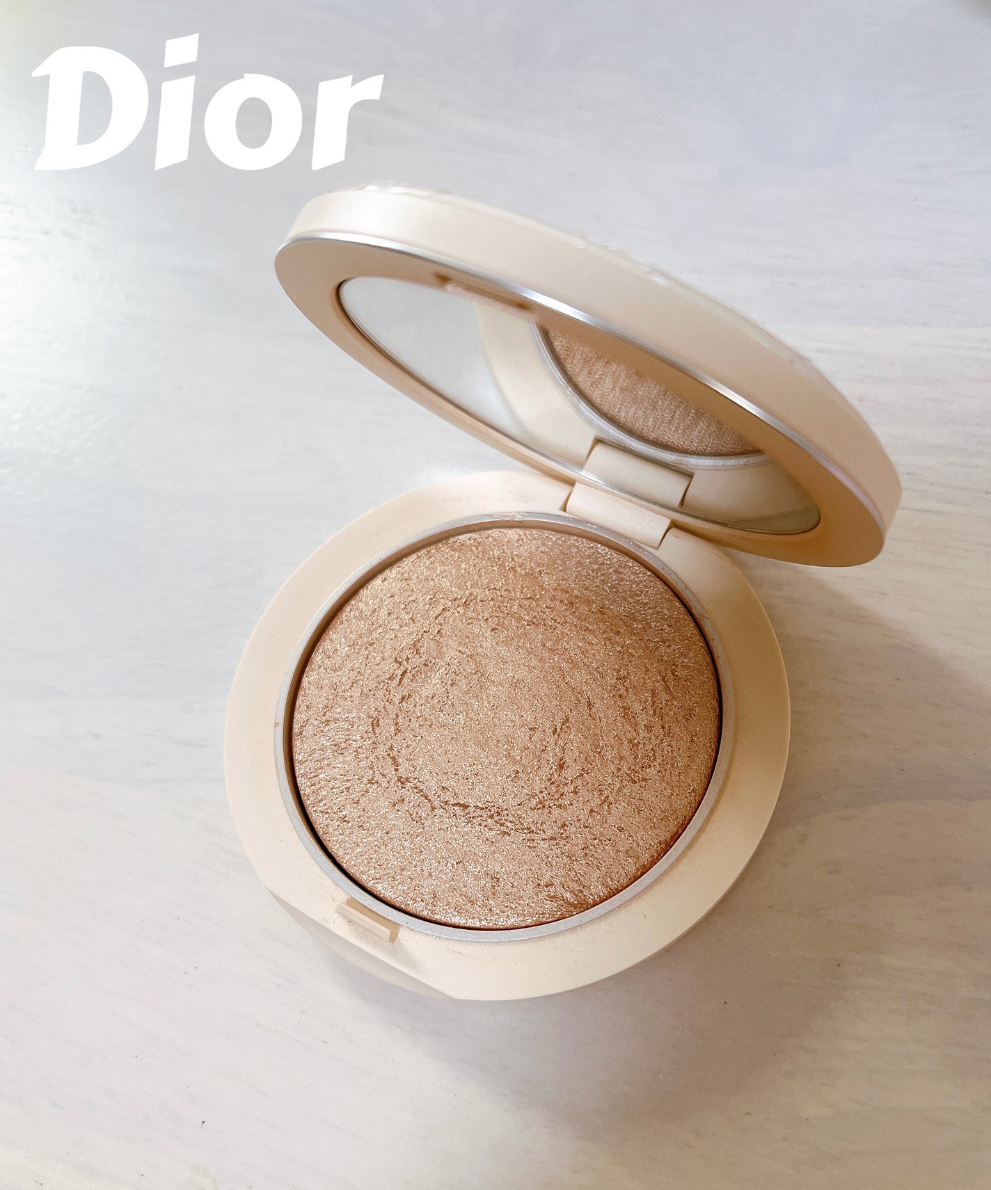 ディオールスキン フォーエヴァー クチュール ルミナイザー/Dior/プレストパウダーを使ったクチコミ(1枚目)
