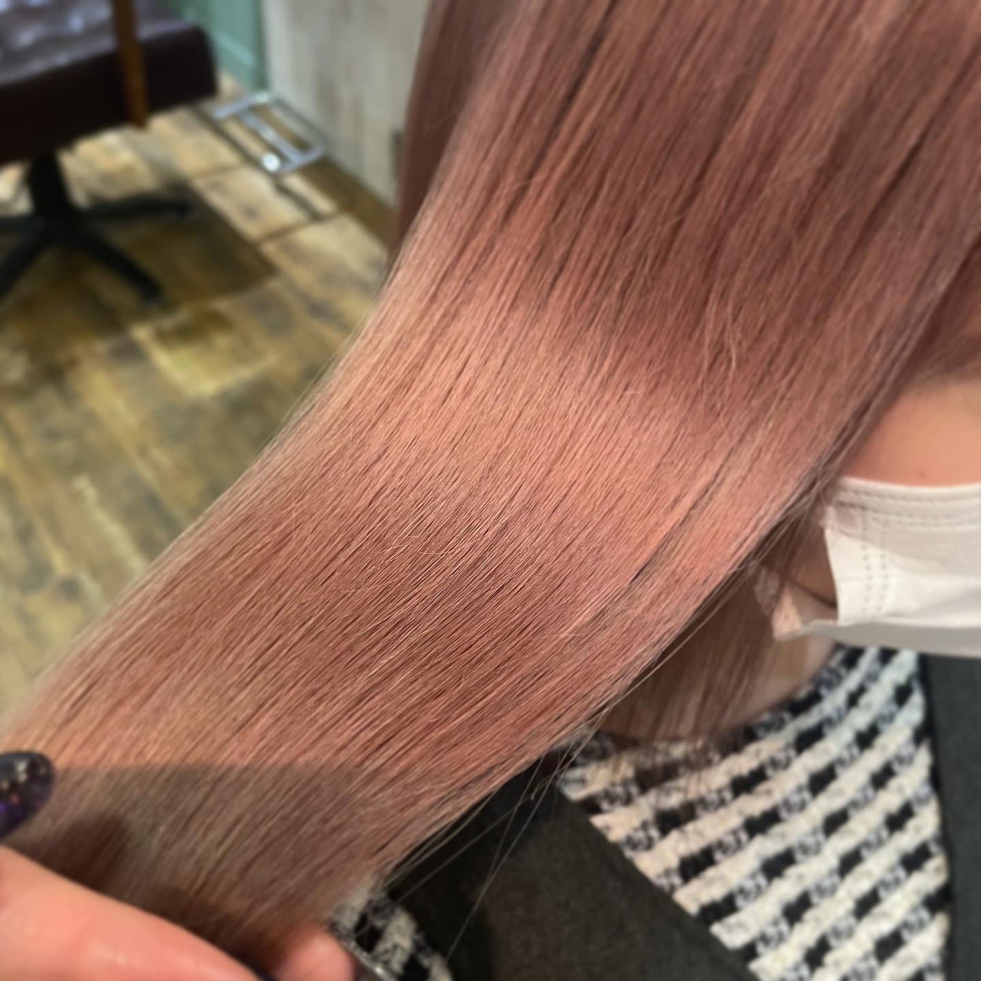 tsugumi on LIPS 「ハイトーンcolor💗と髪質改善ULTOWAトリートメント✨同..」(1枚目)