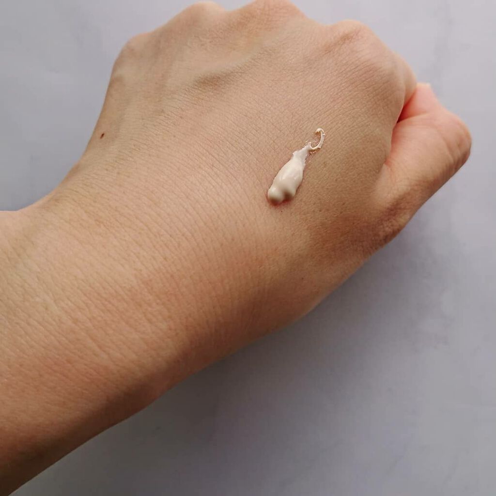 ホワイトニングトーンアップエッセンス/スノービューティー/化粧下地を使ったクチコミ(3枚目)