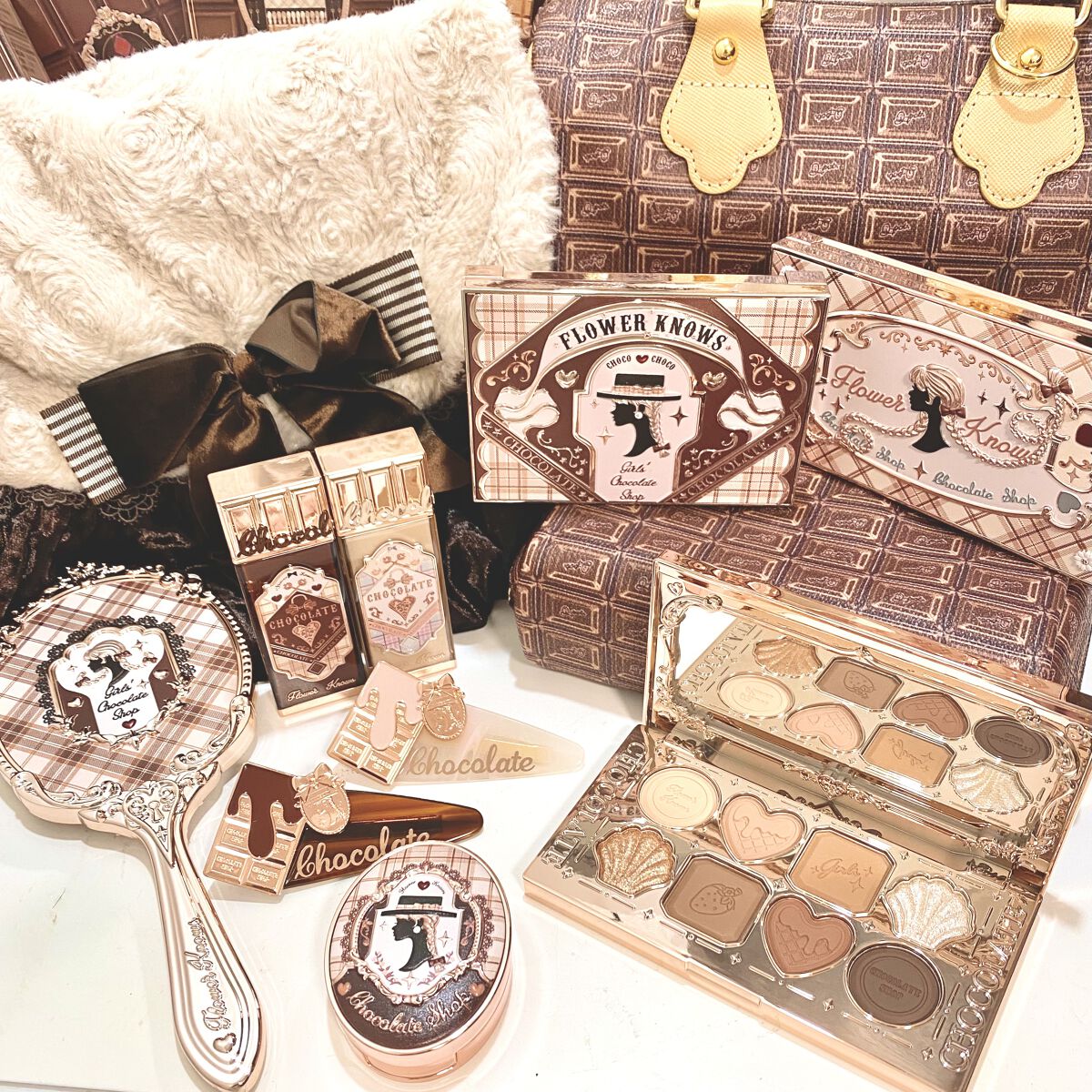 チョコレートシリーズアイシャドウパレット 01 ナッツクラッカ/FlowerKnows/アイシャドウパレットを使ったクチコミ（3枚目）