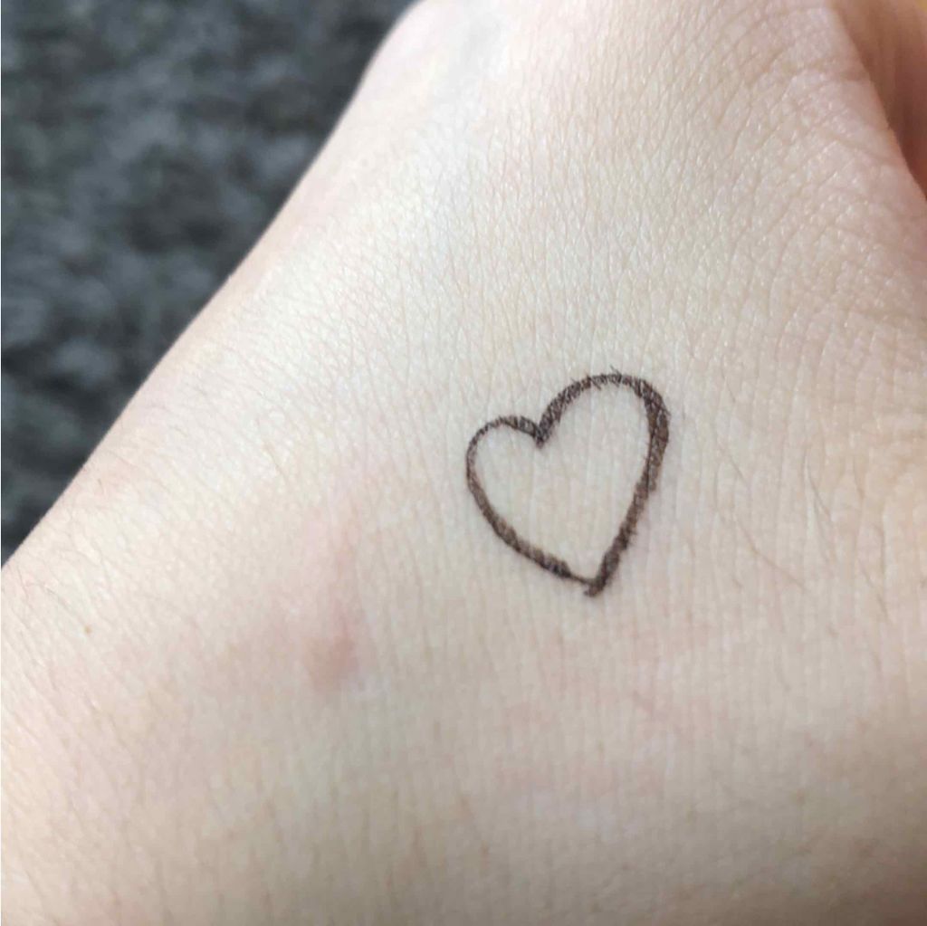 【旧品】シルキーリキッドアイライナーWP/D-UP/リキッドアイライナーを使ったクチコミ（2枚目）