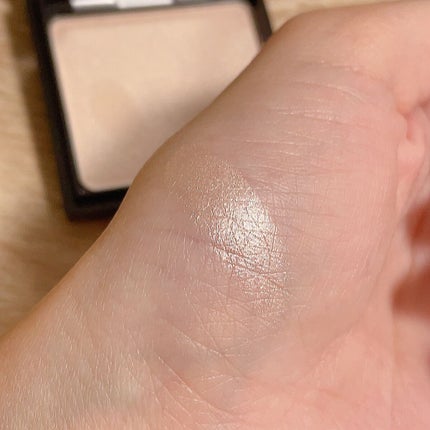 &be ルミナイジングパウダー/&be/パウダーハイライトを使ったクチコミ(3枚目)