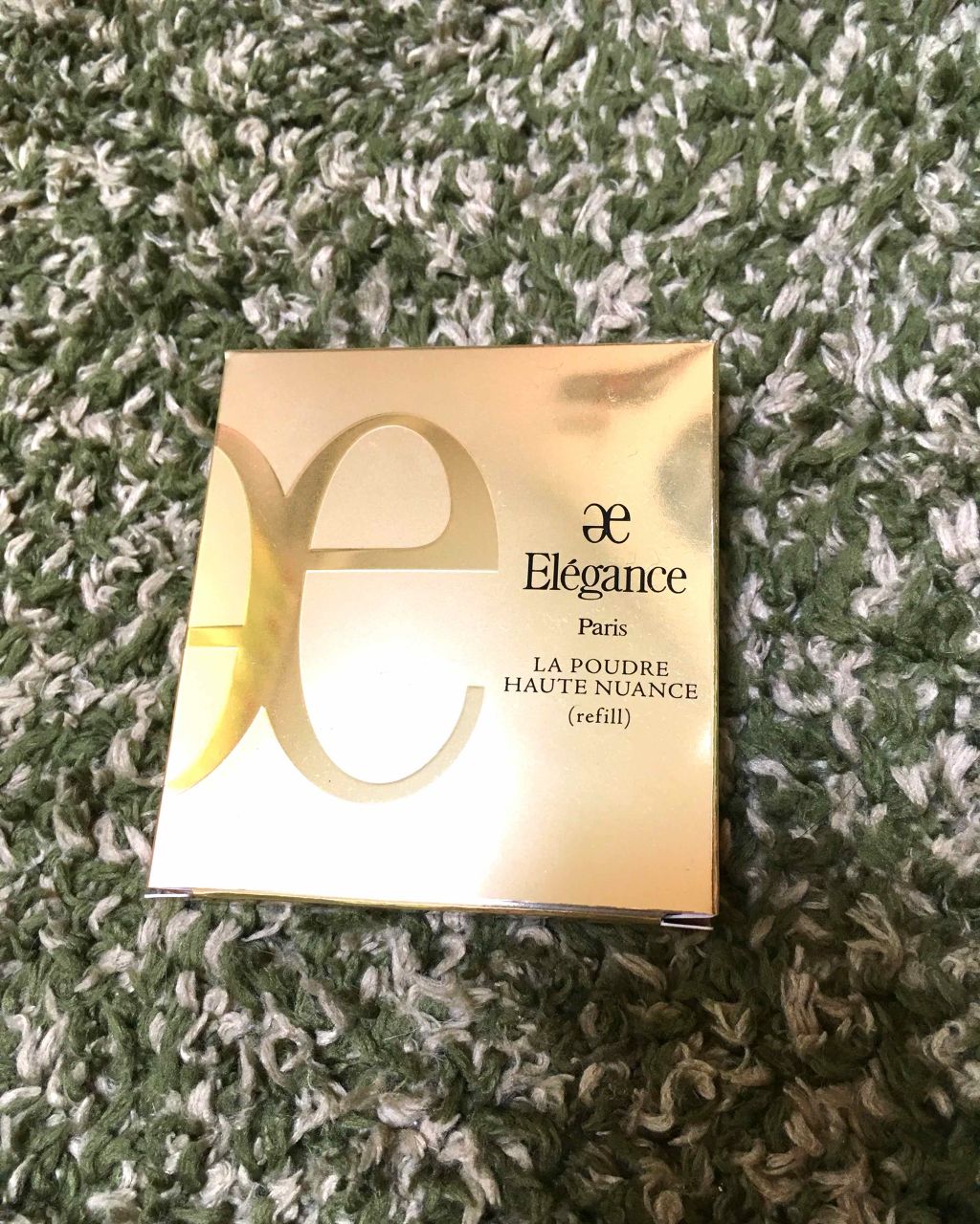 ラ プードル オートニュアンス/Elégance/プレストパウダーを使ったクチコミ(2枚目)