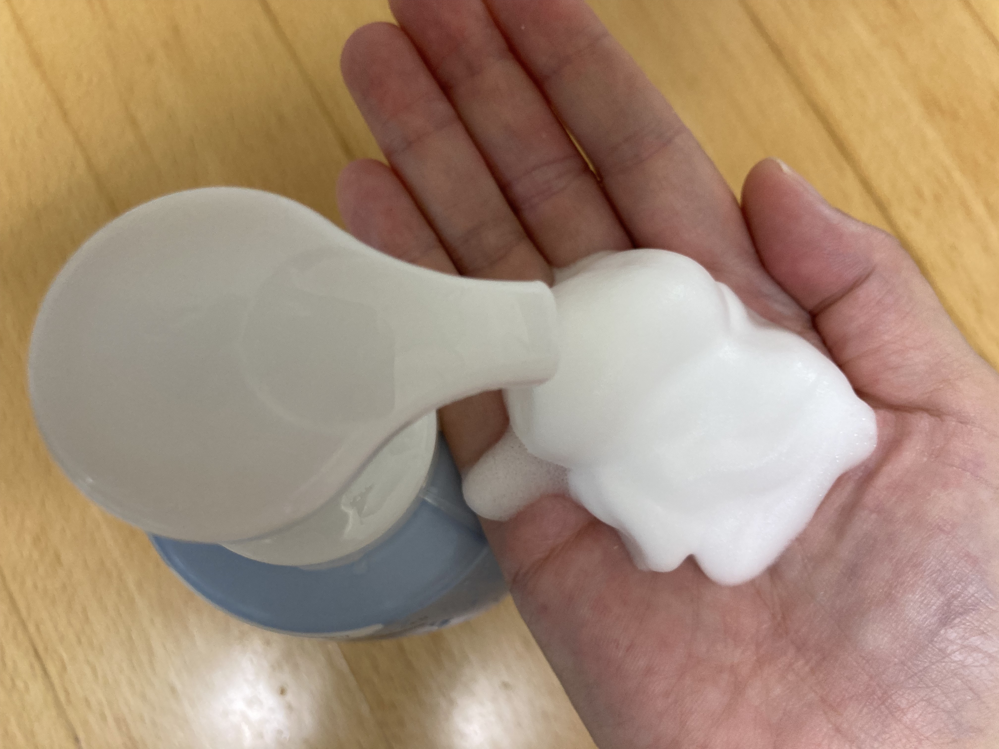 ビューティーモイスチャー 泡ボディウォッシュ しっとり ポンプ 540g/ダヴ/ボディソープを使ったクチコミ（2枚目）