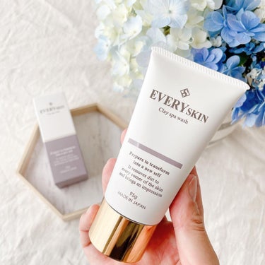 EVERYSKIN クレイスパウォッシュのクチコミ「EVERYSKIN 〖 クレイスパウォッシュ 〗

週２回洗顔と置き換えるスペシャルケアでつる.....」（1枚目）