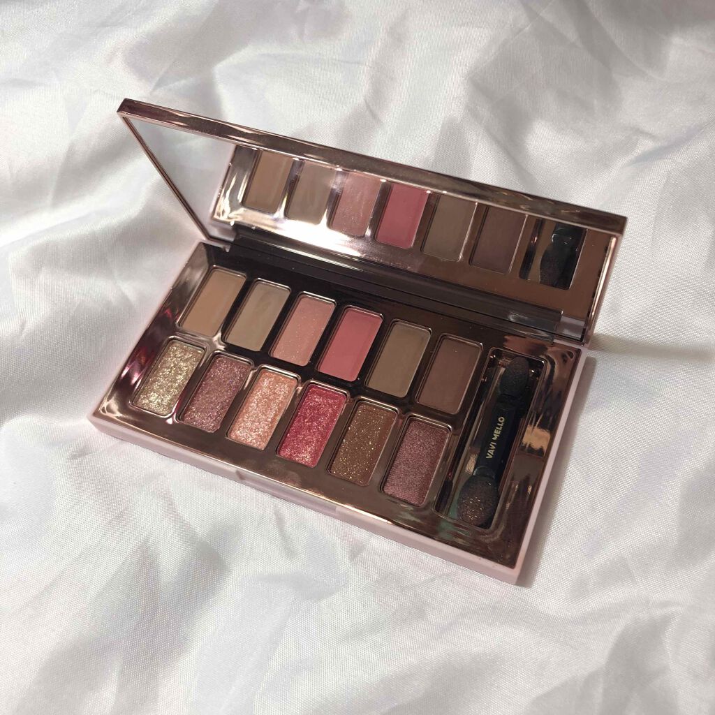 バレンタインボックス3ローズモーメント/VAVI MELLO/アイシャドウパレットを使ったクチコミ（2枚目）