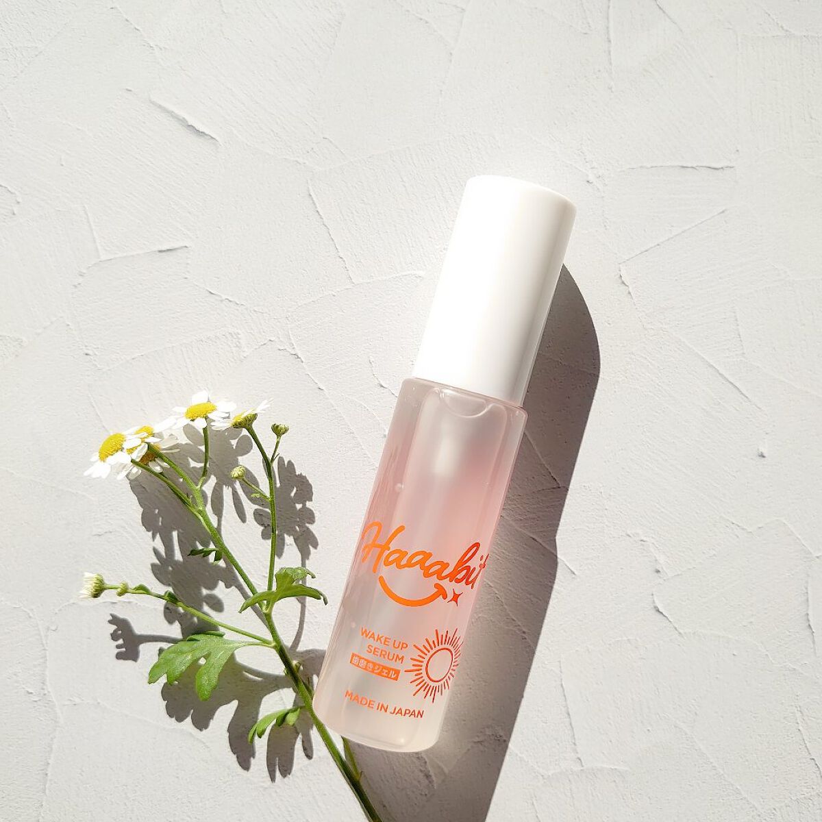 朝と夜の口の状態に合わせて選べる歯磨きジェル🌞❤🌜

◽𝐇𝐚𝐚𝐚𝐛𝐢𝐭 おはようフレッシュミント/朝用

重曹+酵素+𝟏𝟏種のすっきりエキス配合。

やや粘度があり、ブラシにとどまりやすいテクスチャー🙃

爽やかなミ