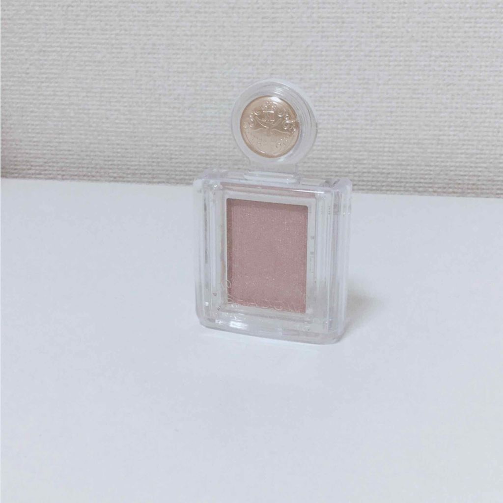 シャドーカスタマイズ/MAJOLICA MAJORCA/単色アイシャドウを使ったクチコミ（1枚目）