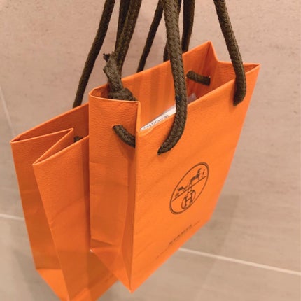 プードル オルフェーヴル フェイス&アイ イルミネイティングパウダー/エルメス/プレストパウダーを使ったクチコミ(7枚目)