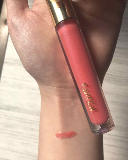 ニュアンスグロスオイル GO01 グレープフルーツ/excel/リップグロスを使ったクチコミ(2枚目)