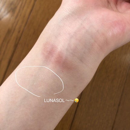 LUNASOL ジュエリーパウダーのクチコミ「1アイテムで目元を華やかに👀🌟
────────────
✔️ADDICTION ザ ア.....」(3枚目)