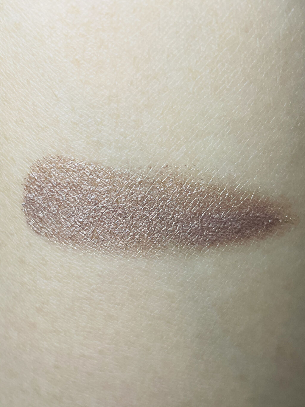 エモーションプルーフアイカラー 04 ブリュットロゼ/TOM FORD BEAUTY/ジェル・クリームアイシャドウを使ったクチコミ（3枚目）