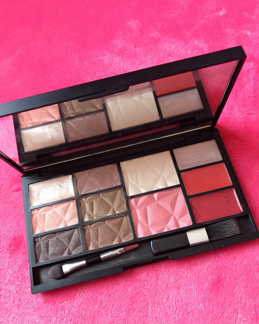 ディズニーマルチパレット/IT'S DEMO/メイクアップキットを使ったクチコミ(2枚目)